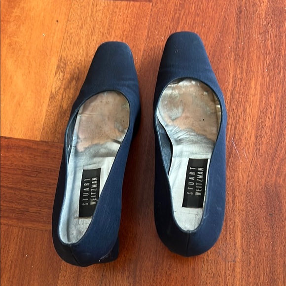 Stuart Weitzman Shoes - Stuart Weitzman Black Flats Sleek Design